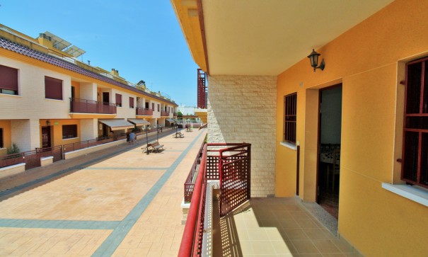 Återförsäljning - Villa i parhus -
Orihuela - Los Desamparados