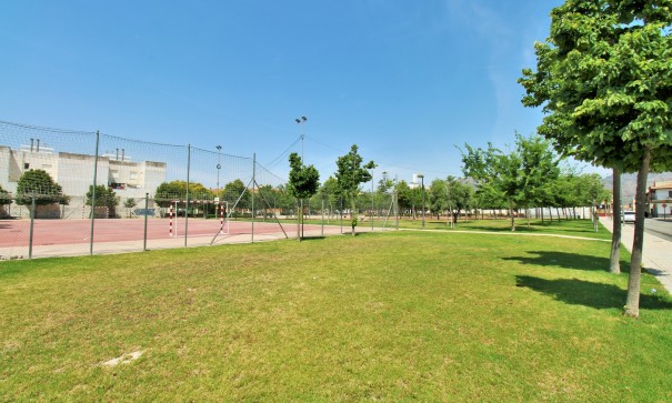 Återförsäljning - Villa i parhus -
Orihuela - Los Desamparados