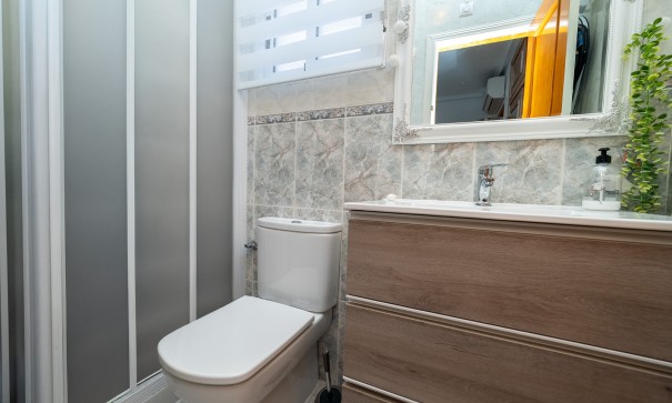 Sale - Detached Villa -
Villamartín - Montegolf