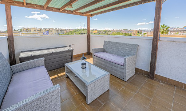 Sale - Detached Villa -
Villamartín - Montegolf