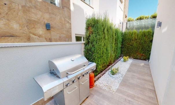 Sprzedaż - Willa wolnostojąca -
Torrevieja