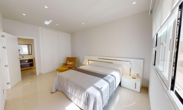 Sprzedaż - Willa wolnostojąca -
Torrevieja