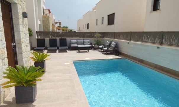 Resale - Freistehende Villa -
Ciudad Quesada - Rojales - Ciudad Quesada