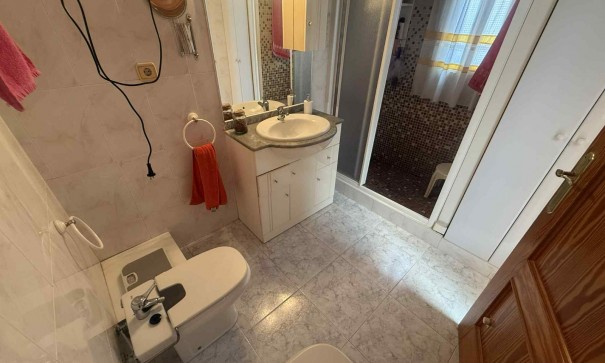 Resale - Stadthaus -
Almoradí