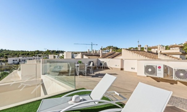Resale - Freistehende Villa -
San Miguel de Salinas