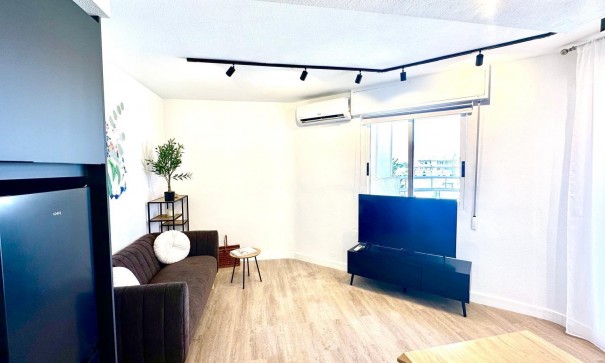 Sale - Apartment Flat -
Torrevieja - Centro