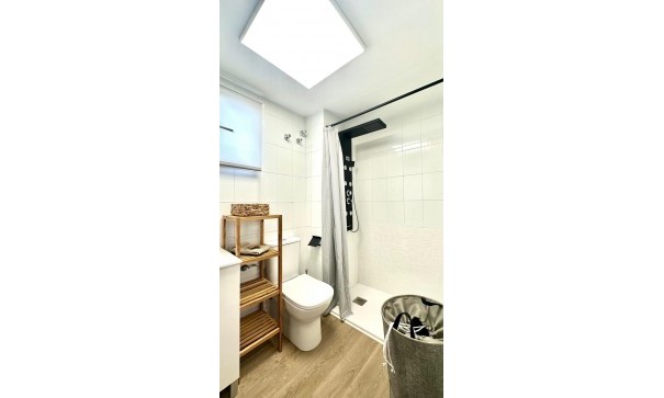 Sale - Apartment Flat -
Torrevieja - Centro