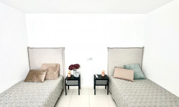 Sale - Apartment Flat -
Torrevieja - Centro