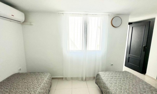 Sale - Apartment Flat -
Torrevieja - Centro