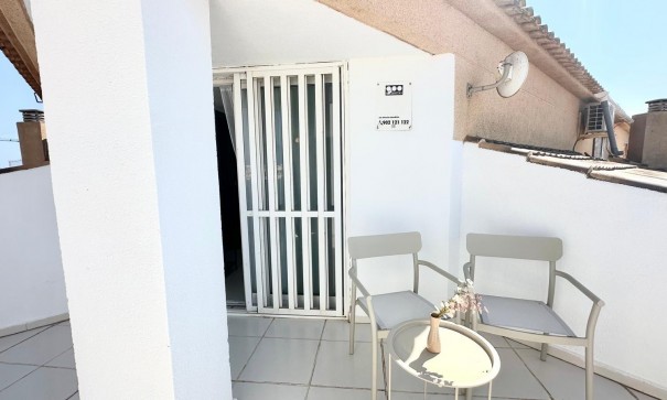 Sale - Apartment Flat -
Torrevieja - Centro