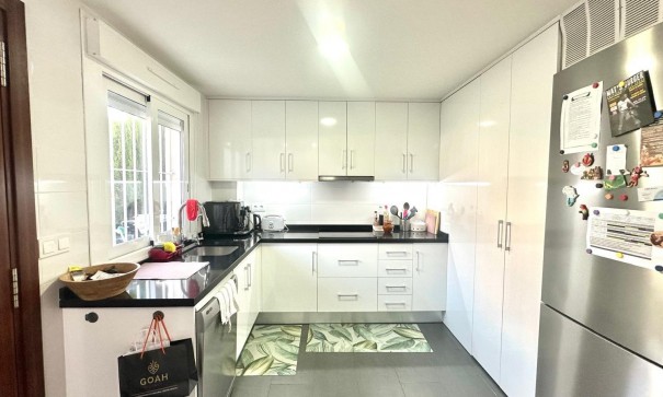 Återförsäljning - Radhus -
Torrevieja - Aguas Nuevas