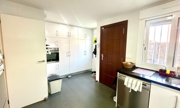 Återförsäljning - Radhus -
Torrevieja - Aguas Nuevas