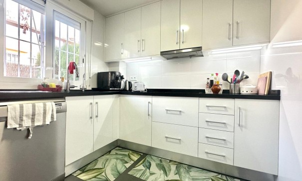 Återförsäljning - Radhus -
Torrevieja - Aguas Nuevas