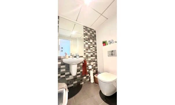 Återförsäljning - Radhus -
Torrevieja - Aguas Nuevas