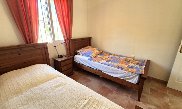 Venta - Chalet Independiente -
Orihuela Costa