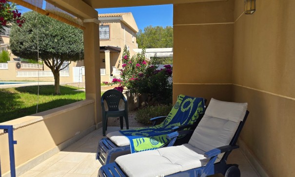Venta - Chalet Independiente -
Orihuela Costa