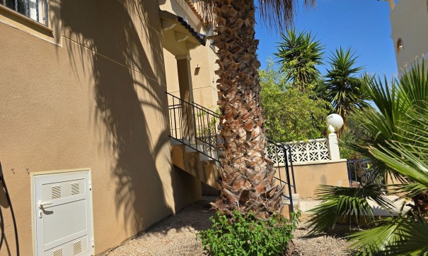 Venta - Chalet Independiente -
Orihuela Costa