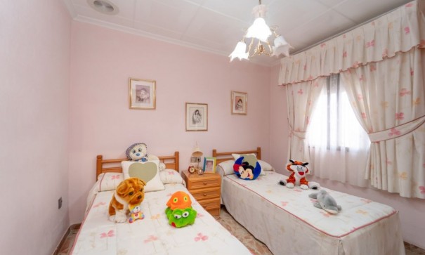 Sale - Apartment Flat -
Alicante - Centro