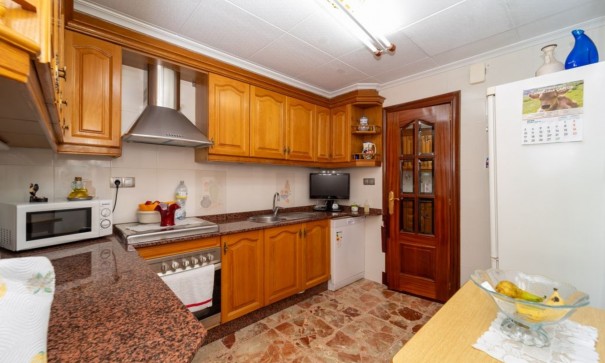 Sale - Apartment Flat -
Alicante - Centro