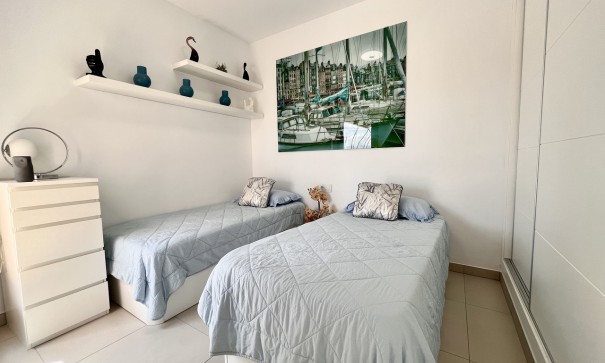 Sale - Detached Villa -
Torre de la Horadada