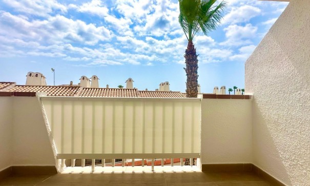 Revente - Appartement -
Orihuela Costa - Campoamor