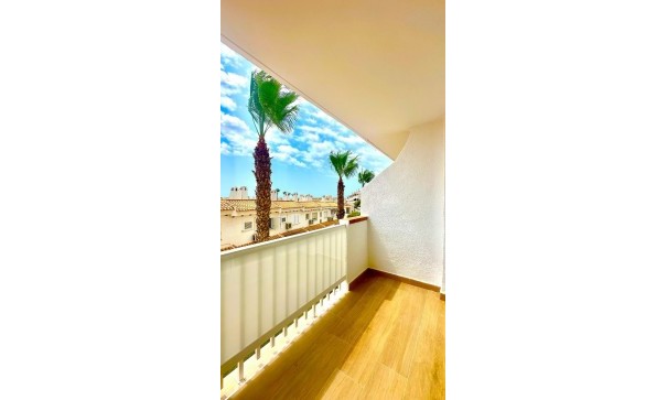 Revente - Appartement -
Orihuela Costa - Campoamor