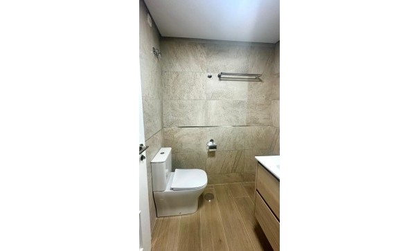 Revente - Appartement -
Orihuela Costa - Campoamor