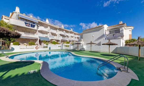Revente - Appartement -
Orihuela Costa - Campoamor