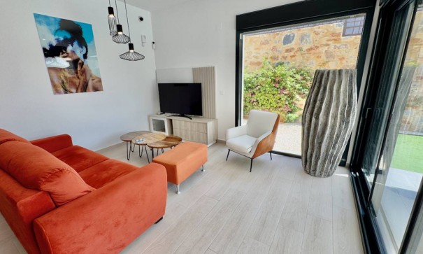 Videresalg - Fritliggende villa -
Algorfa - La Finca Golf Resort