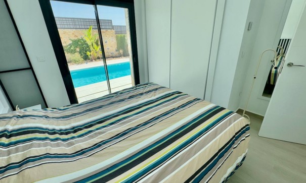 Videresalg - Fritliggende villa -
Algorfa - La Finca Golf Resort