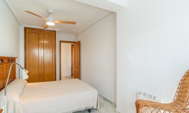 Herverkoop - Vrijstaande Villa -
Torrevieja - La Mata