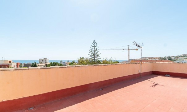 Herverkoop - Vrijstaande Villa -
Torrevieja - La Mata