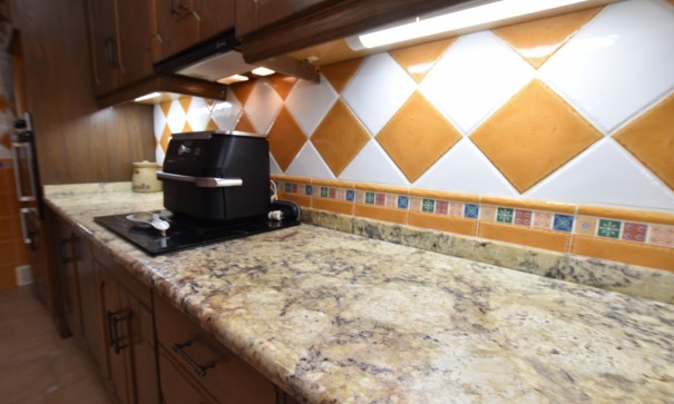 Sale - Detached Villa -
Algorfa - Montemar