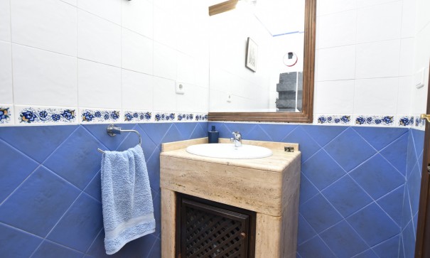 Sale - Detached Villa -
Algorfa - Montemar