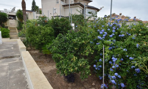 Sale - Detached Villa -
Algorfa - Montemar