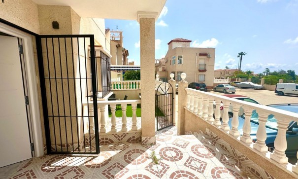 Sale - Apartment Flat -
Orihuela Costa - Playa Flamenca
