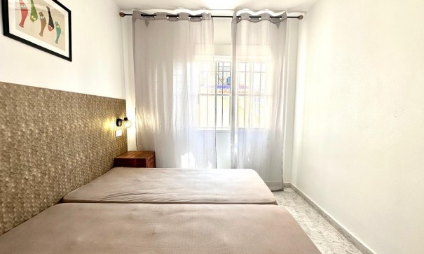 Sale - Apartment Flat -
Orihuela Costa - Playa Flamenca