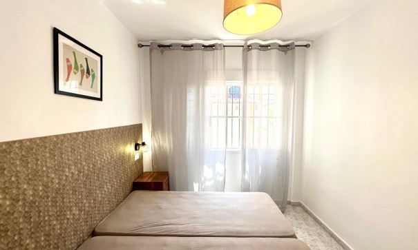 Sale - Apartment Flat -
Orihuela Costa - Playa Flamenca