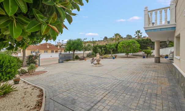Sale - Detached Villa -
Algorfa