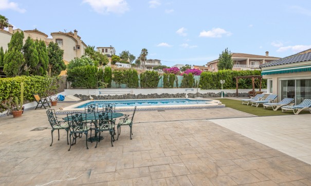 Sale - Detached Villa -
Algorfa