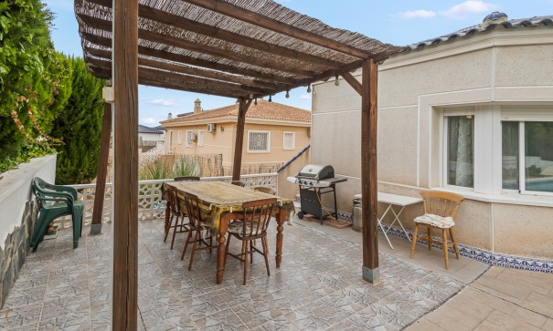 Sale - Detached Villa -
Algorfa