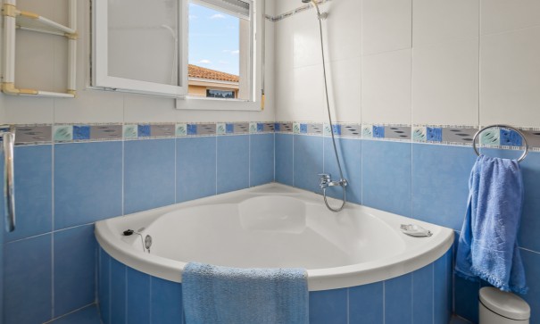 Sale - Detached Villa -
Algorfa