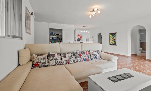 Sale - Detached Villa -
Algorfa