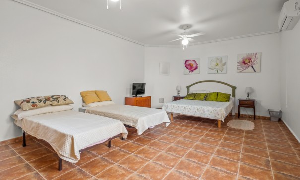 Sale - Detached Villa -
Algorfa