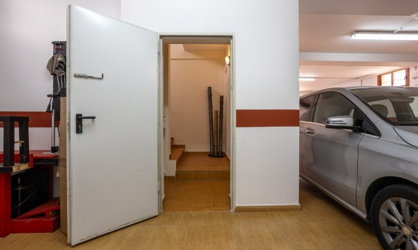 Venta - Chalet Independiente -
Los Montesinos - La Herrada