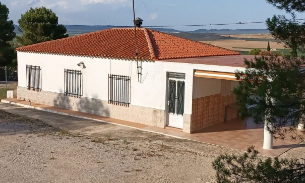 Sprzedaż - Willa wolnostojąca -
Yecla