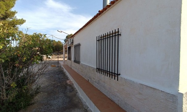 Sprzedaż - Willa wolnostojąca -
Yecla