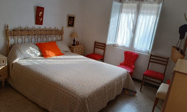 Sprzedaż - Willa wolnostojąca -
Yecla