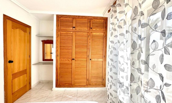 Återförsäljning - Lägenhet lägenhet -
Torrevieja - Playa del cura