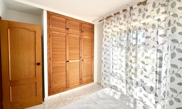 Återförsäljning - Lägenhet lägenhet -
Torrevieja - Playa del cura